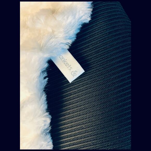 NWT Blankets & Beyond Pure White Teddy with Silver Baptism Cross Snuggy - Picture 6 of 7